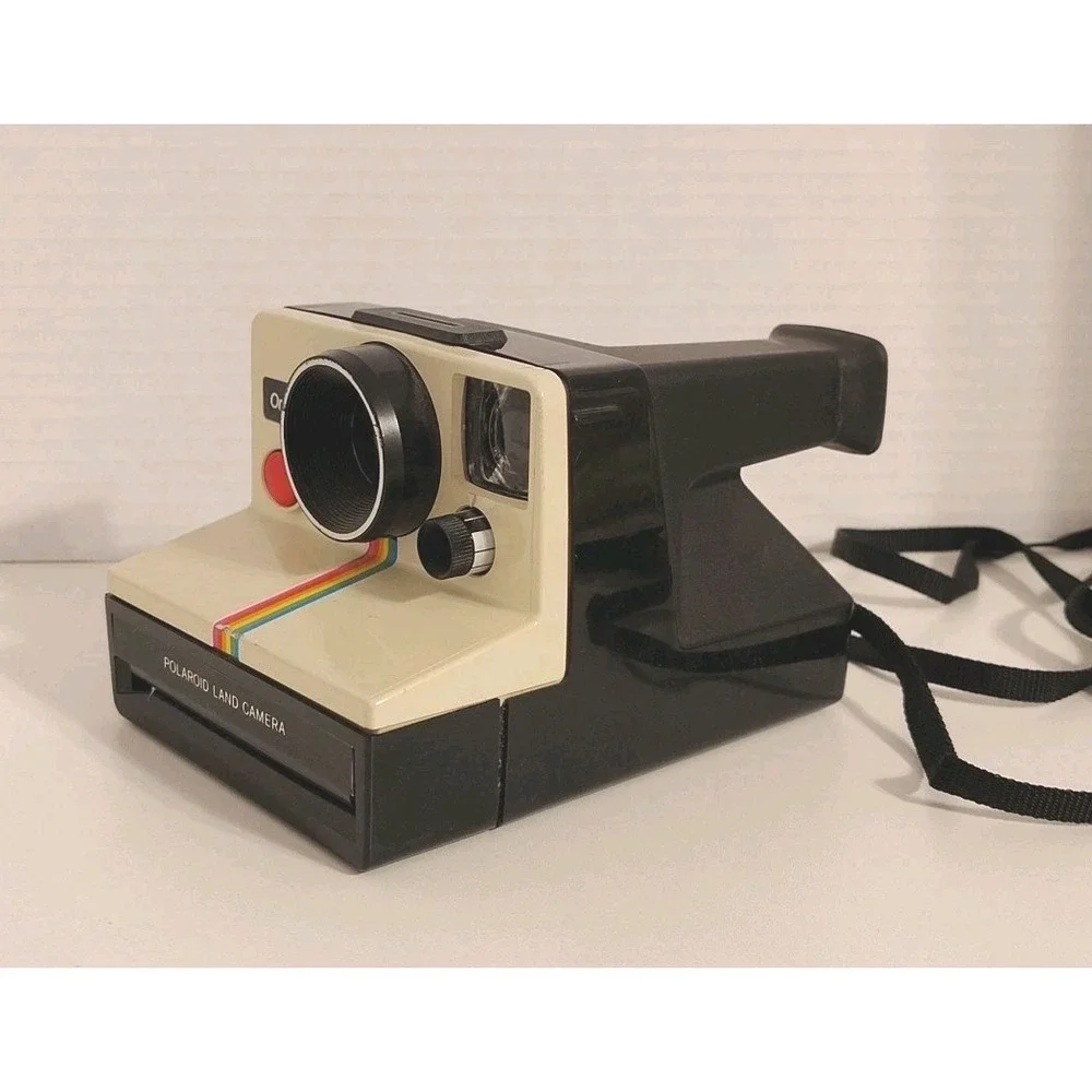 Original Polaroid SX-70 OneStep White Rainbow Stripe Land Camera & New Flashcube